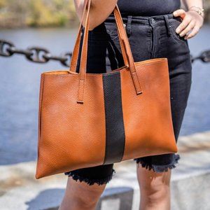 VINCE CAMUTO TOTE BAG